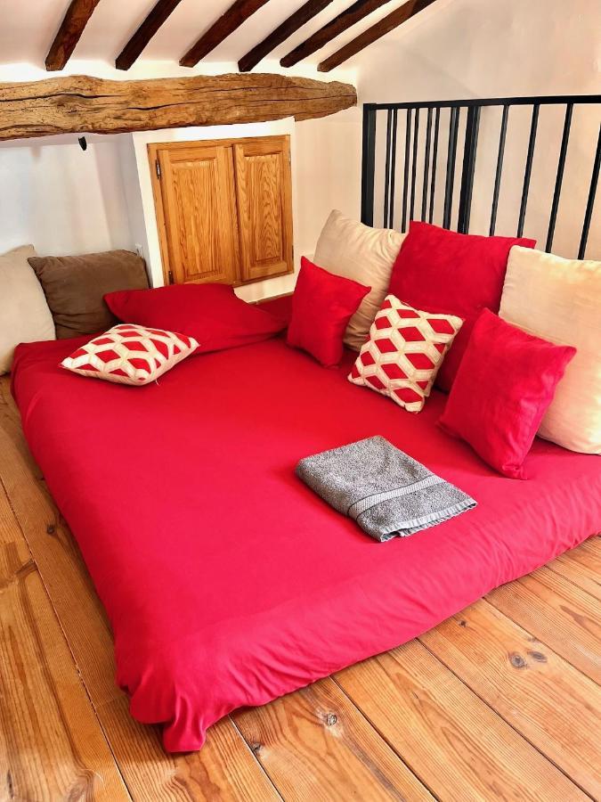 Appartement De Charme Au Coeur De 그하쓰 외부 사진